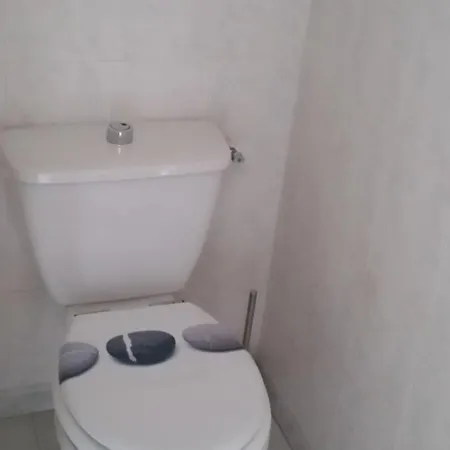 2p Climatise Avec Loggia Et Garage - - Fr-1-680-12 Apartmán